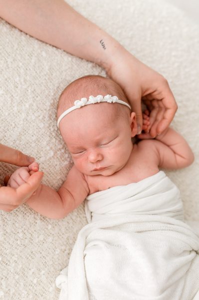 Newborn Photography Poses with Parents