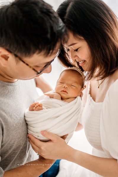 Newborn Photography Poses with Parents